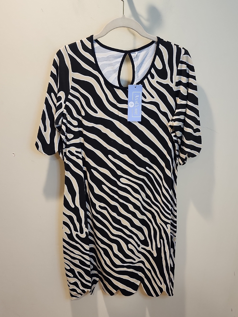 ANA CLARE Zebra Print Short Sleeve Cotton  Dress  Sz L NWT